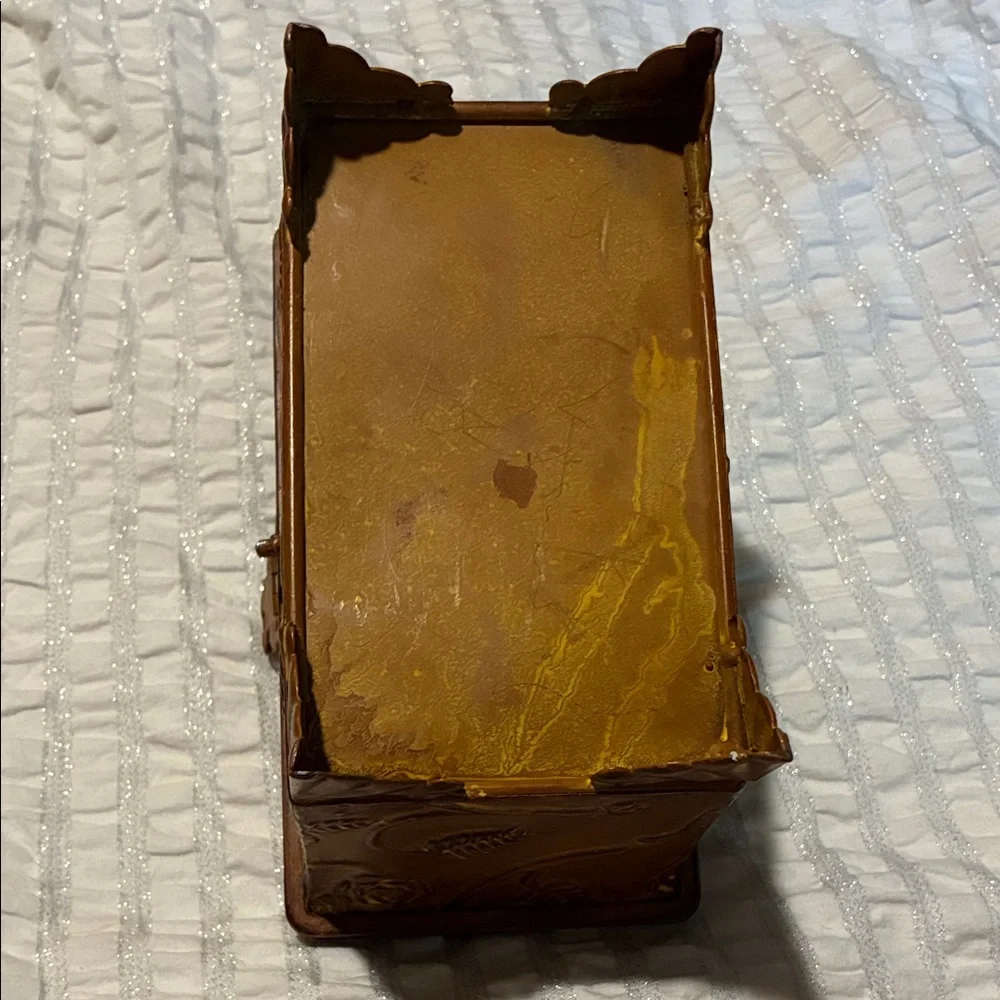 Vintage Look Brown Decorative Box